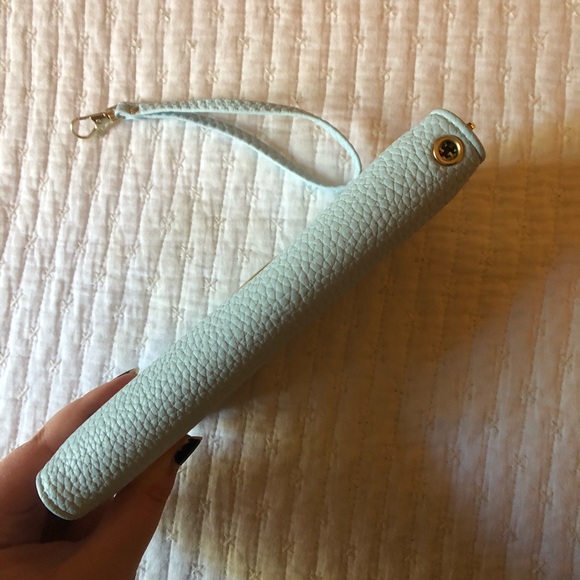 Wallet - Picture 2 of 7